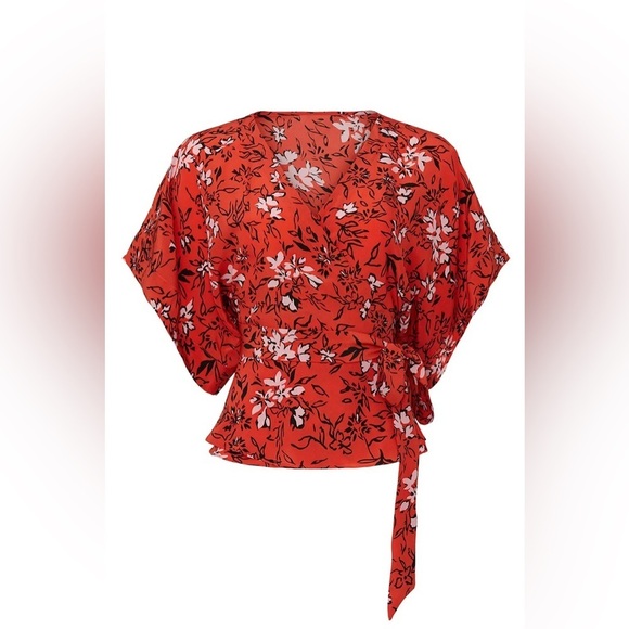 Yumi Kim Tops - Yumi Kim Floral Wrap Top - Size S